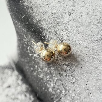dot studs 8 mm