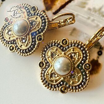 oorbellen Positano white pearl