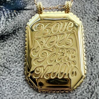 bedel square &#039;love you to the moon&#039;
