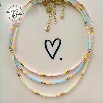 ketting pastello nude