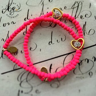 armband mat hart neon pink maat 19