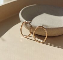 ovaal/rond studs handmade