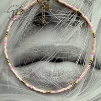 ketting pastello nude